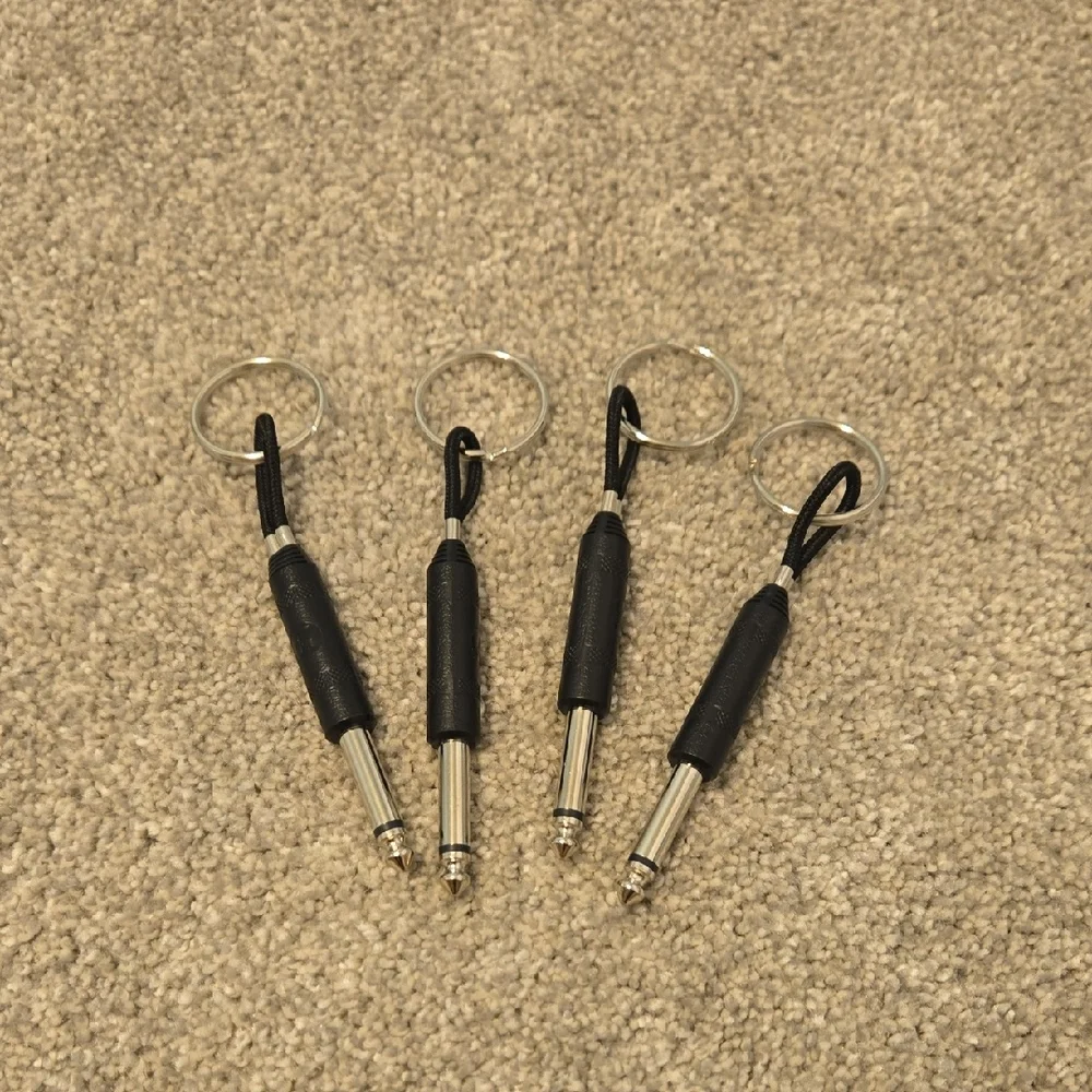 4pk Guitar Plug Keychain